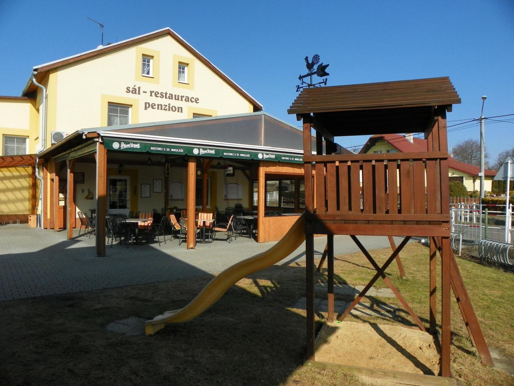 Hotel Hostinec A Penzion U Sv. Mikulase Hať Exterior foto